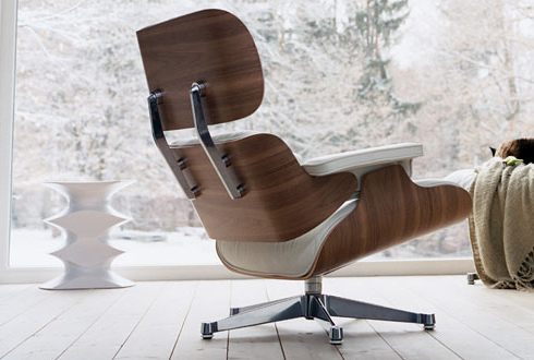 Vitra�s Contribution to the Anniversary of the iconic Eames Lounge Chair