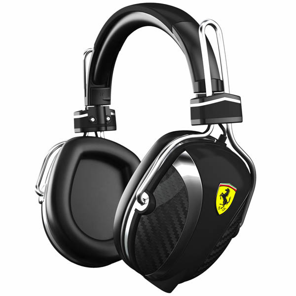 Ferrari and Logic3 for the P200 Scuderia Headphones