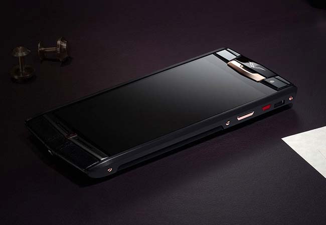 Vertu Signature Touch