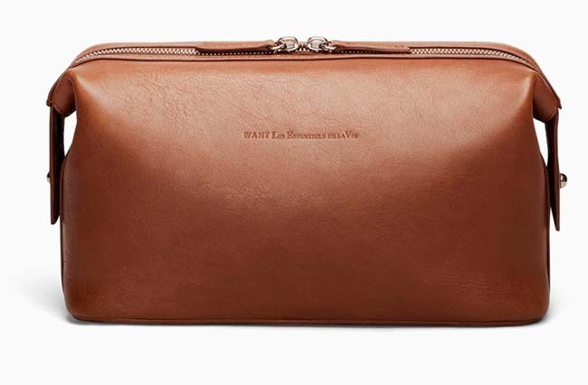 WANT Les Essentials de La Vie – Kenyatta Leather Dopp Kit